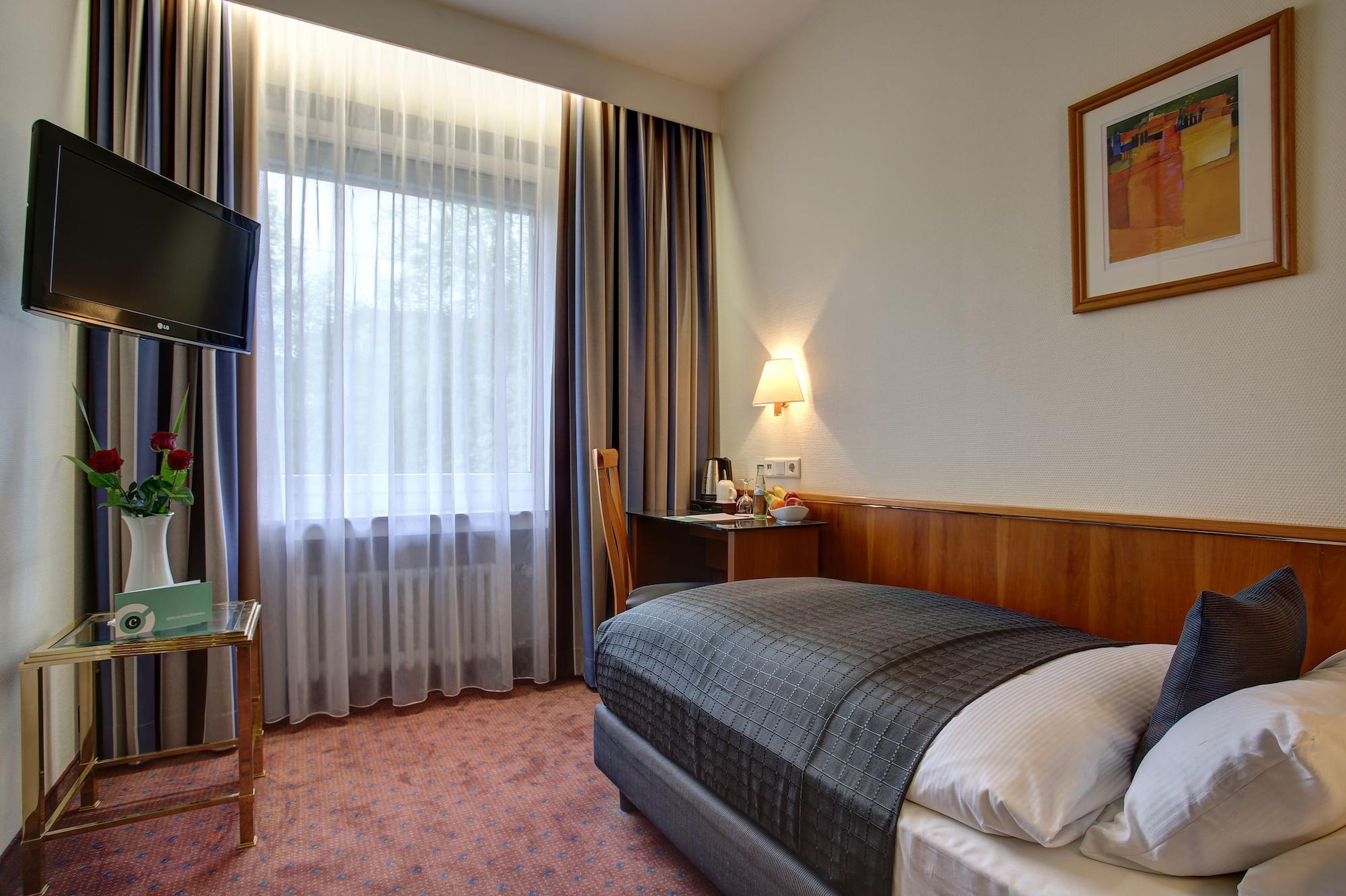 Trip Inn Hotel Esplanade, Duesseldorf Esterno foto